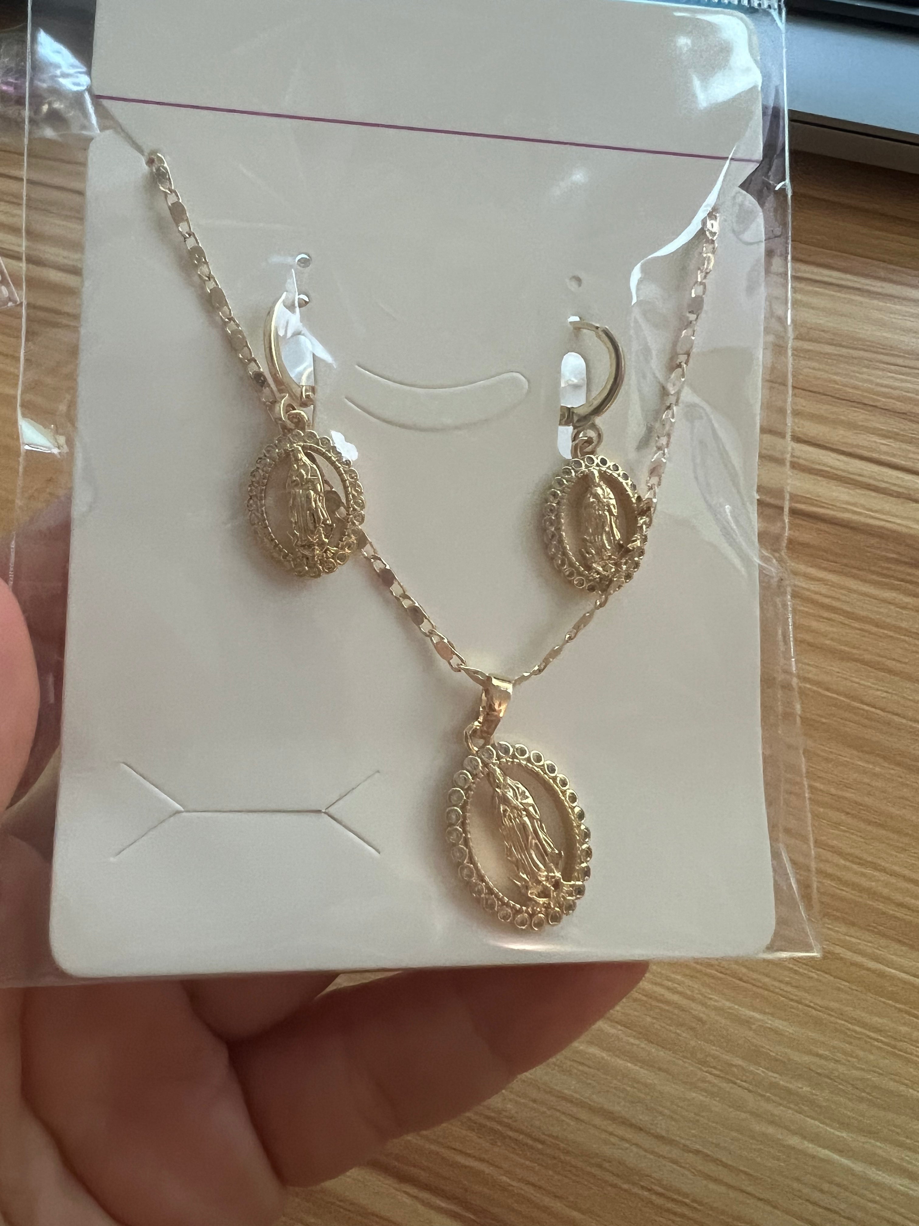 St. Guadalupe set