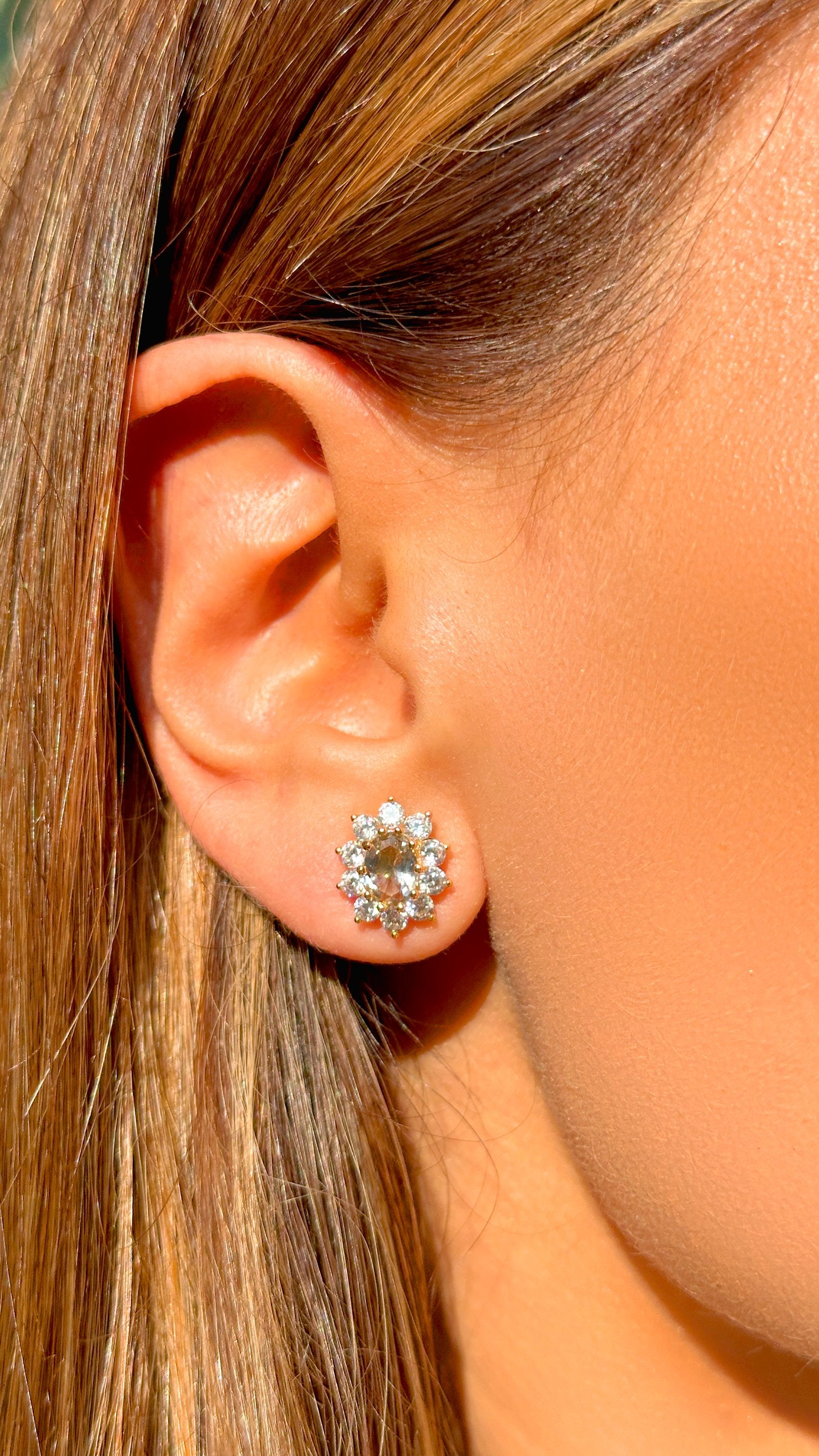 Beryl Crystal & White Zirconia Oval Halo Set