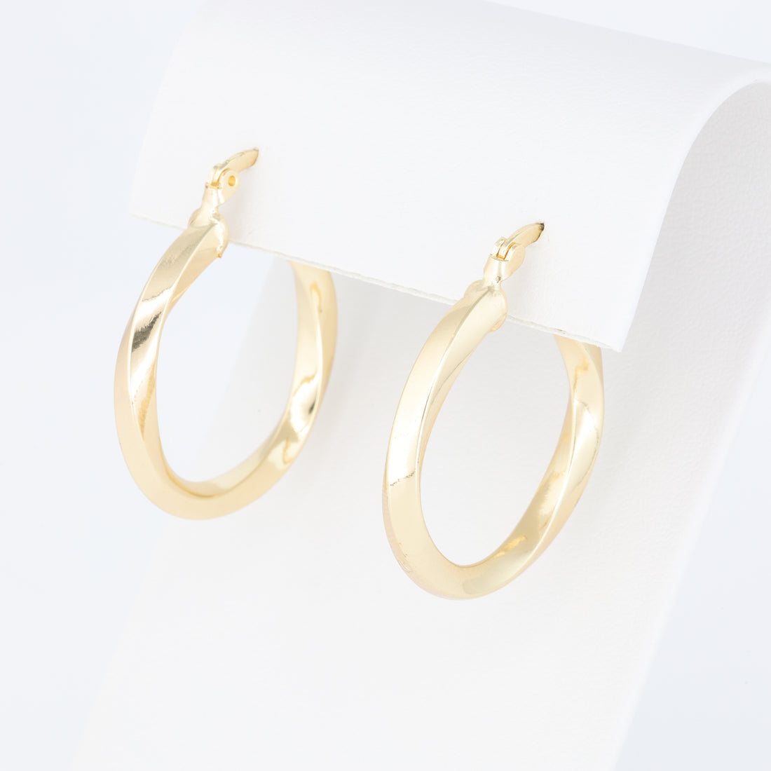 Classic Hoop Earrings With Straight Twists