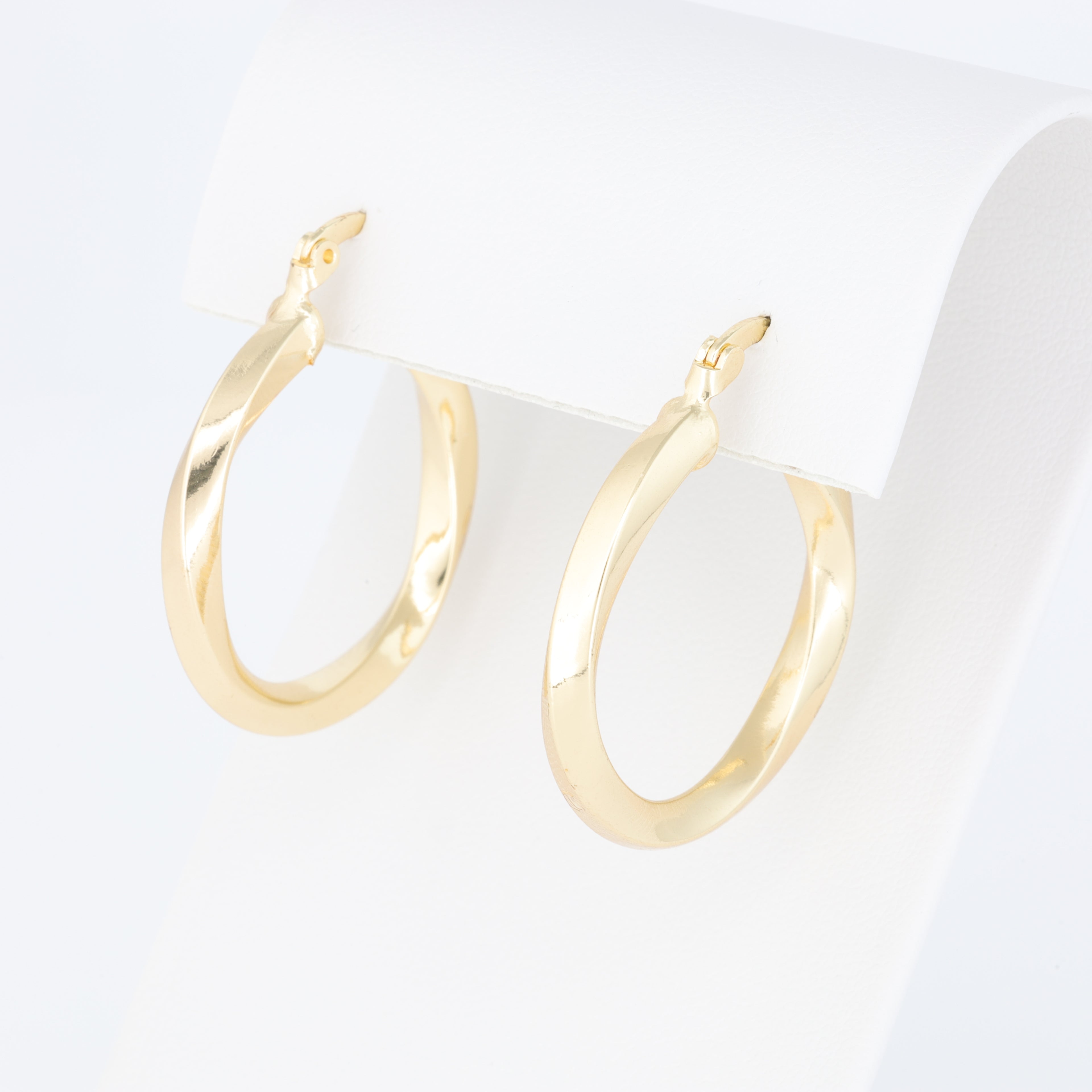 Classic Hoop Earrings With Straight Twists