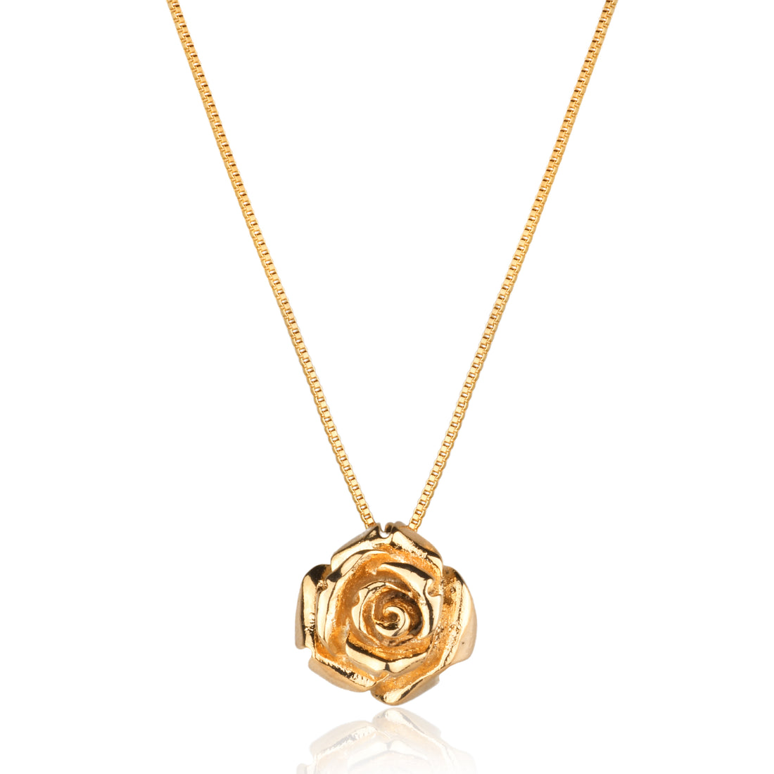 Necklace with rose pendant