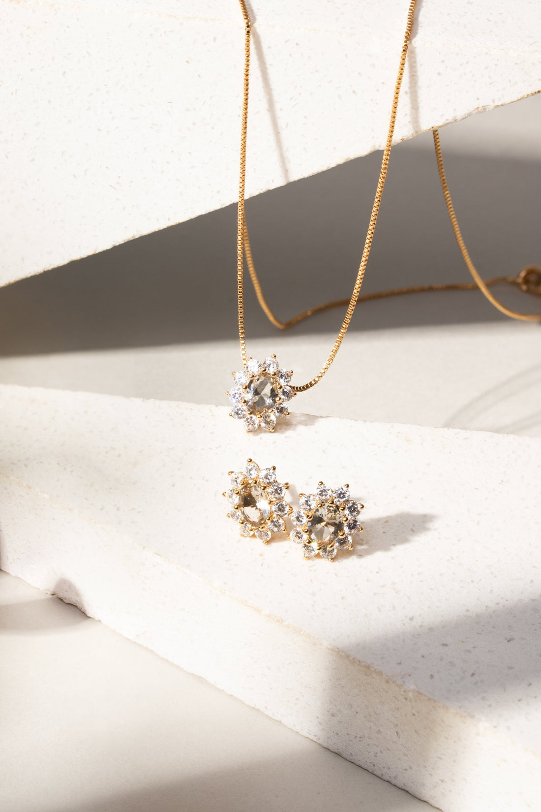 Beryl Crystal &amp; White Zirconia Oval Halo Set