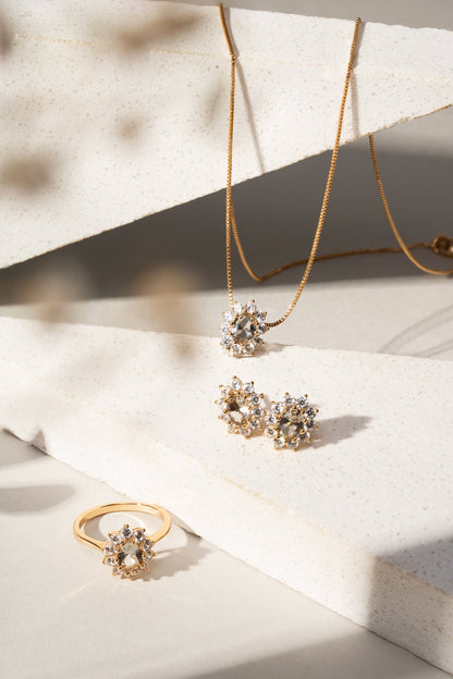 Oval Beryl &amp; White Zirconia Halo Ring