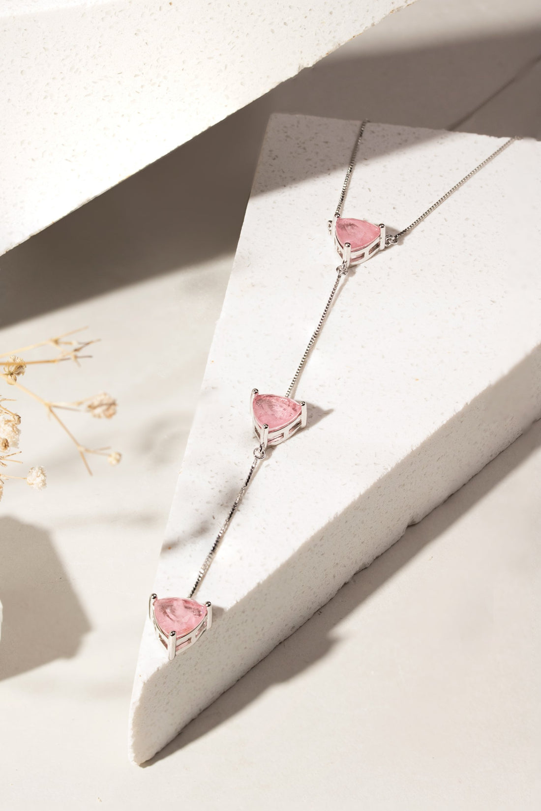 Fusion Rose Quartz Three – Luxury Semi-Fine Necklace in White Gold